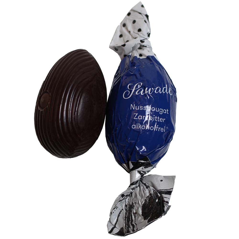 Nussnougat Ei aus Zartbitterschokolade -  - Chocolats-De-Luxe