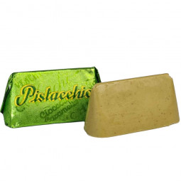 Gianduiotto "Pistacchio" - white chocolate praline with pistachio