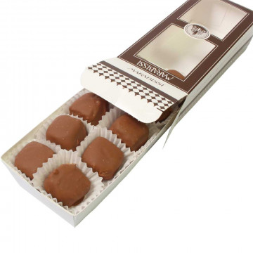 Amarettini Ă la grappa et au chocolat - Macarons aux amandes Ă la grappa Amarettini Ă la grappa et au chocolat - Macarons aux amandes Ă la grappa