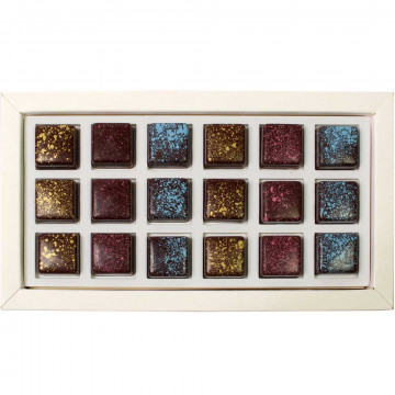 The Medal Collection - 6 x 3 Gewinner Pralinen mit Gin, Portwein und Geranie The Medal Collection - 6 x 3 Gewinner Pralinen mit Gin, Portwein und Geranie