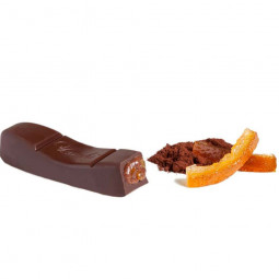 Schokoriegel mit kandierter Orange in dunkler Schokolade